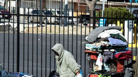 Del total de contagiados también se confirmaron 100 casos de personas sin hogar. / foto: archivo.