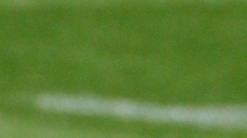 El brasileño Neymar, no deja de entrenase pese al parón de su liga.