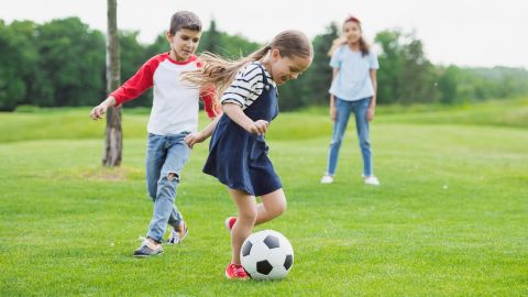 niños deporte ejercicio
