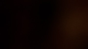 Vocalista de Behemoth publica foto pisando imagen de la Virgen María.