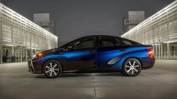 toyota mirai