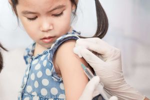 Cómo continuar con las vacunas infantiles en tiempos de pandemia