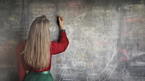 La maestra asegura que sus alumnos lo son "todo" en su vida.