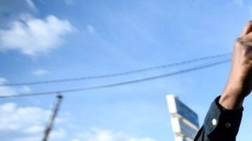 112633225_tv061756886