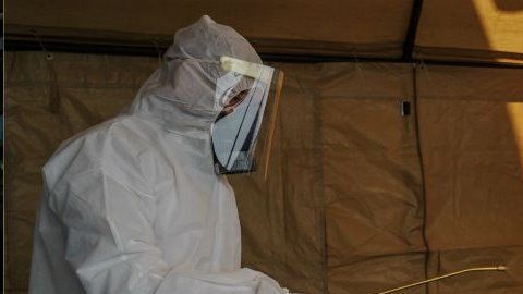 Más de 10.000 personas han muerto por covid-19 en México.