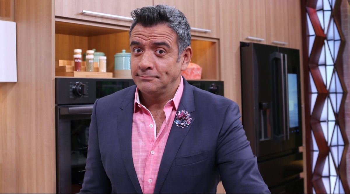 Telemundo Announces Héctor Sandarti’s Departure from La Casa de los Famosos: Fans Express Disappointment