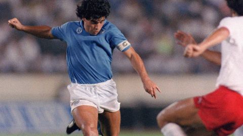 Maradona fue campeón con Puzone en el Napoli en 1987.