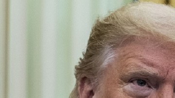 El presidente Donald Trump y el CEO de Facebook, Mark Zuckerberg.