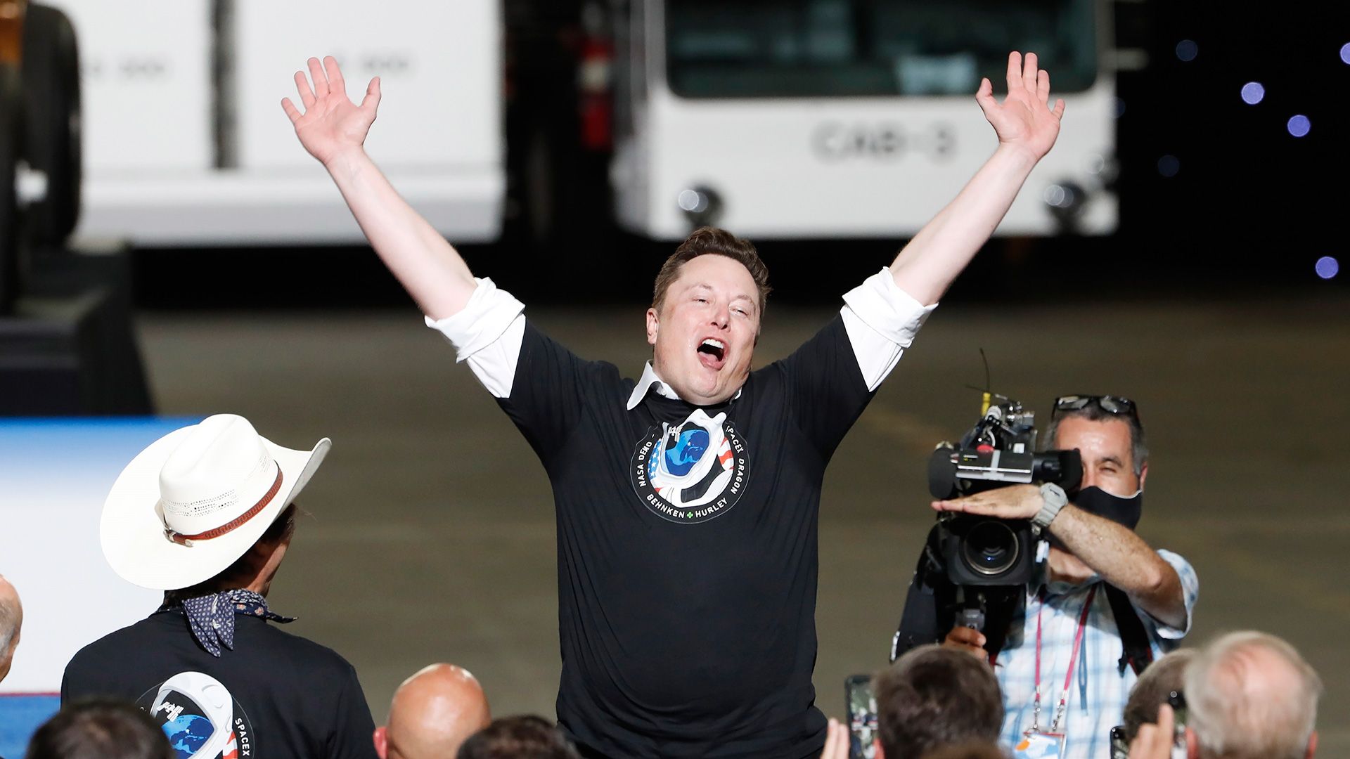 Elon Musk dice adiós a Twitter, al menos por un rato | El ...