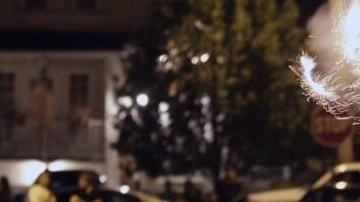 Hay que recordar: Todos los tipos de pirotecnia, incluso las luces de bengala son ilegales