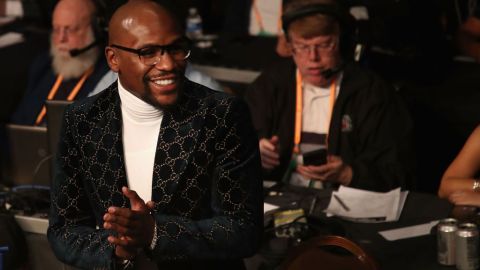 Floyd Mayweather apoyará a la familia de George Floyd.