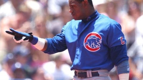 Sammy Sosa en un partido con los Chicago Cubs.