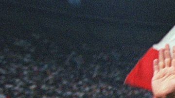 Hugo Sánchez en un partido con la Selección Mexicana.