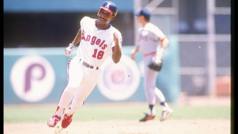 Claudell Washington jugó para los Angels de California en la parte final de su carrera.