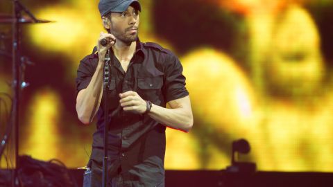 Enrique Iglesias.