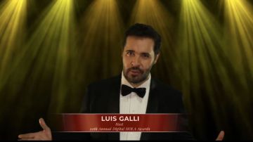 El actor y director Luis Galli fungió como Maestro de Ceremonias.
