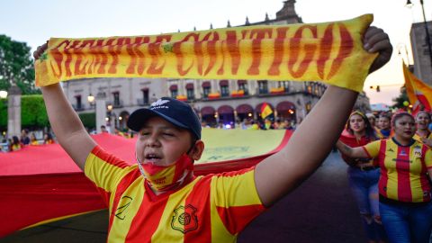 La afición del Monarcas Morelia se manifestó contra la desaparición del equipo.