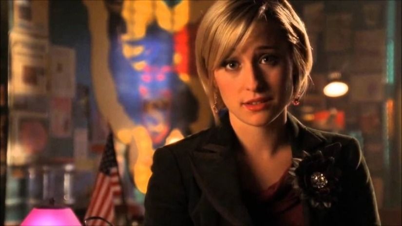 La Actriz De “smallville” Allison Mack Se Declara Culpable De Tráfico De Mujeres El Diario Ny