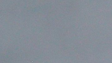 Lionel Messi volvió a pisar una cancha.