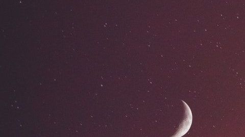 La luna influye en nuestro comportamiento.