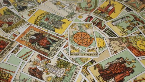 Entre todas las cartas del tarot, la del sol es una de las más positivas.