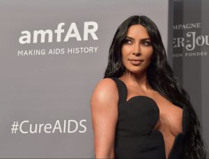 Con las manos en la masa: Chicago, la hija pequeña de Kim Kardashian trata de 'robarle' uno de sus bolsos