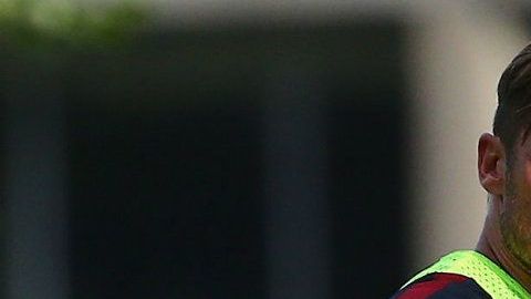 Totti asegura que los jugadores no siguen a su corazón, sino al dinero.