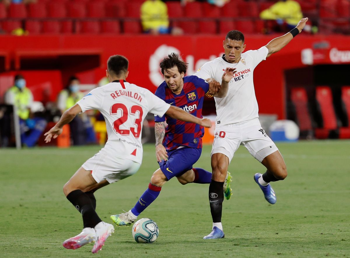 El Barcelona dejó puntos en Sevilla y puso en llamas el liderato de La