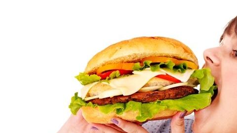 Las pociones de las comidas de hoy son exageradamente grandes.
