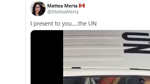 Dentro de un auto oficial de la ONU (UN)