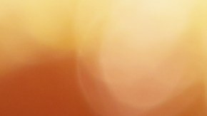 El hombre le ayudó de buena fe al hijo de sus amigos y fue traicionado.