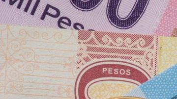 Pesos mexicanos.