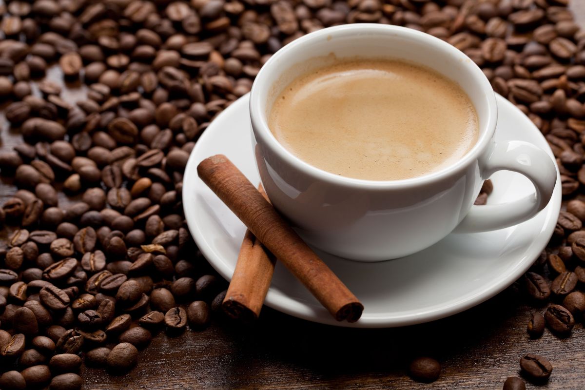 5 ingredientes para agregar a tu café que no son azúcar, crema ni leche