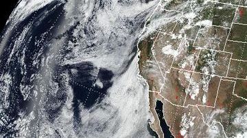 Columna de polvo del Sahara