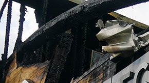 Quemaron el restaurante durante una protesta por la muerte de un hombre afroamericano a manos de un policía blanco.