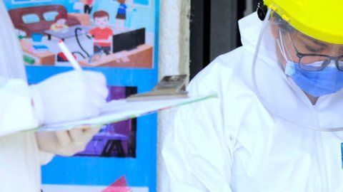 Las personas pueden experimentar una amplia gama de síntomas diferentes.