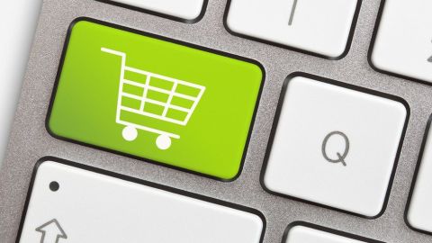 Los confinamientos en medio de la pandemia han provocado una explosión de comercio electrónico y servicios digitales.