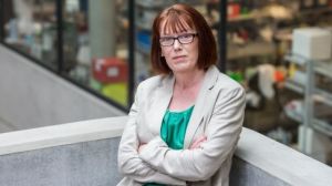 Sarah Gilbert, científica que lidera el “prometedor” ensayo de la Universidad de Oxford sobre vacuna contra coronavirus