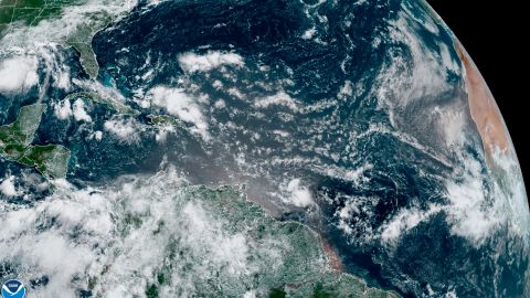 El huracán causó estragos en Texas y en algunos estados de México.