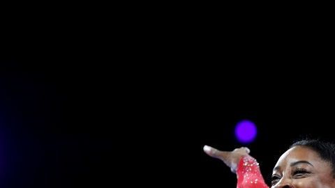 Simone Biles en el Campeonato Mundial de Gimnasia de 2019 en Stuttgart.