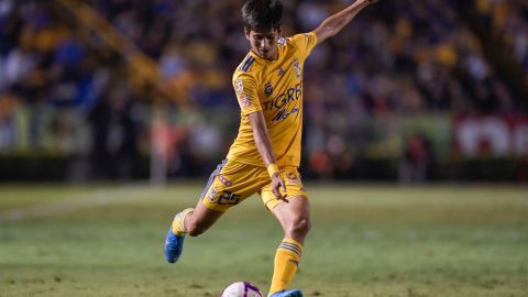 Jürgen Damm en un partido con Tigres.