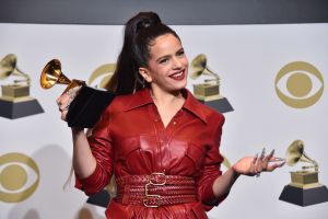 Arrancan los Latin Grammy con las miradas puestas en Bad Bunny y Rosalía por ver quién vencerá en esta edición