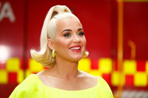 Katy Perry posterga el lanzamiento de su disco 'Smile' por "problemas de producción"