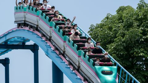 Montaña rusa en Japón.