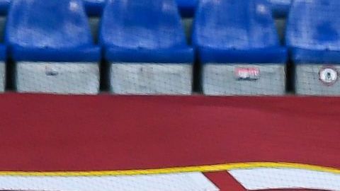 Chucky Lozano en un partido con Napoli.