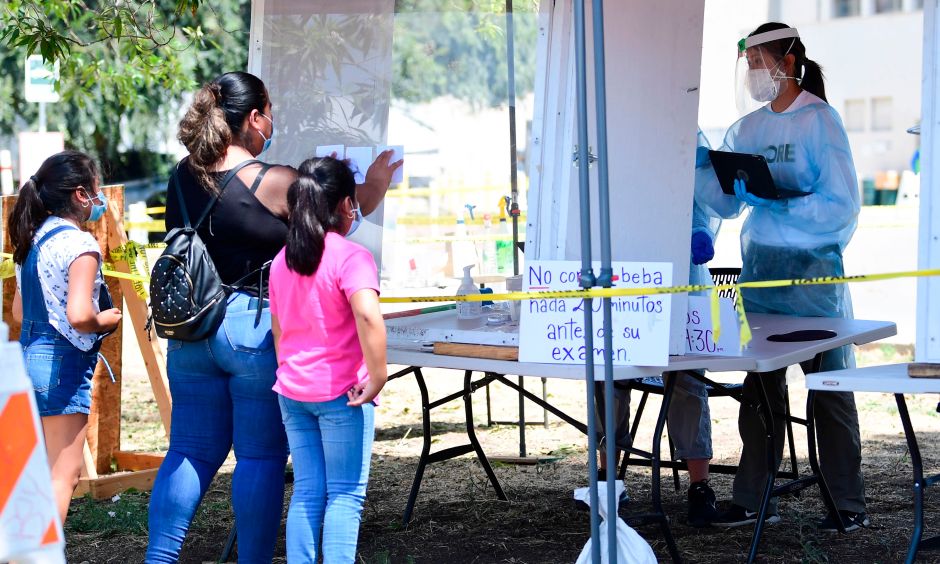Nuevo plan de ayuda demócrata destaca apoyo para hispanos El Diario NY Nuevo plan de ayuda demócrata destaca apoyo para hispanos El Diario NY