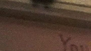 Los agentes federales enviados por Trump reprimen a Los manifestantes usando la fuerza.