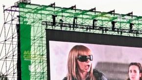 Los autocinemas de todo el mundo se han convertido en una gran opción de entretenimiento que siguen las reglas de distanciamientos social e higiene ante el COVID-19.