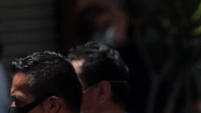 Las autoridades han pedido a la población no relajar las medias de salubridad y sana distancia.