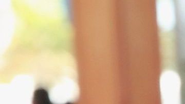 Una mujer con una camiseta de la marca Goya en Miami.